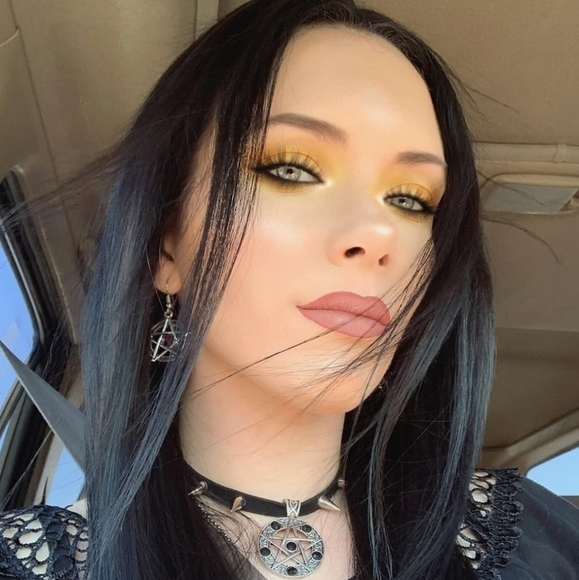 ☠️🦄 ą ῳıƖɖ ʂƙųƖƖıƈơཞŋ ɧąʂ ą℘℘ɛąཞɛɖ!🦄☠️ - Picture 4 of 7